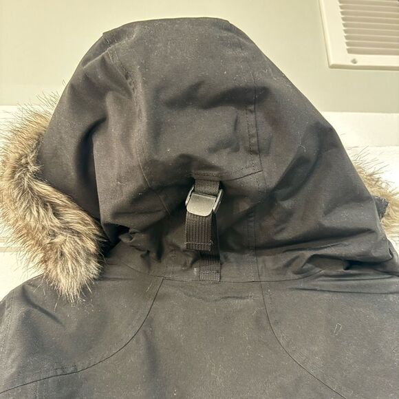 NWOT The North Face Women’s parka - Picture 6 of 12